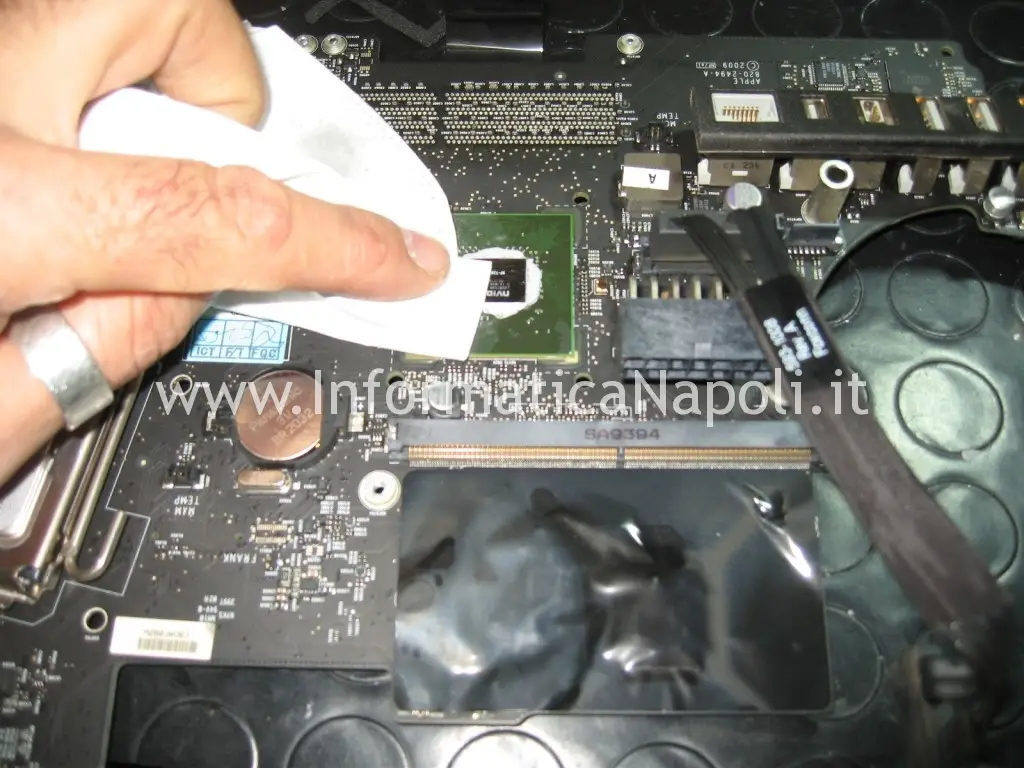 surriscaldamento processore apple imac 21 A1311