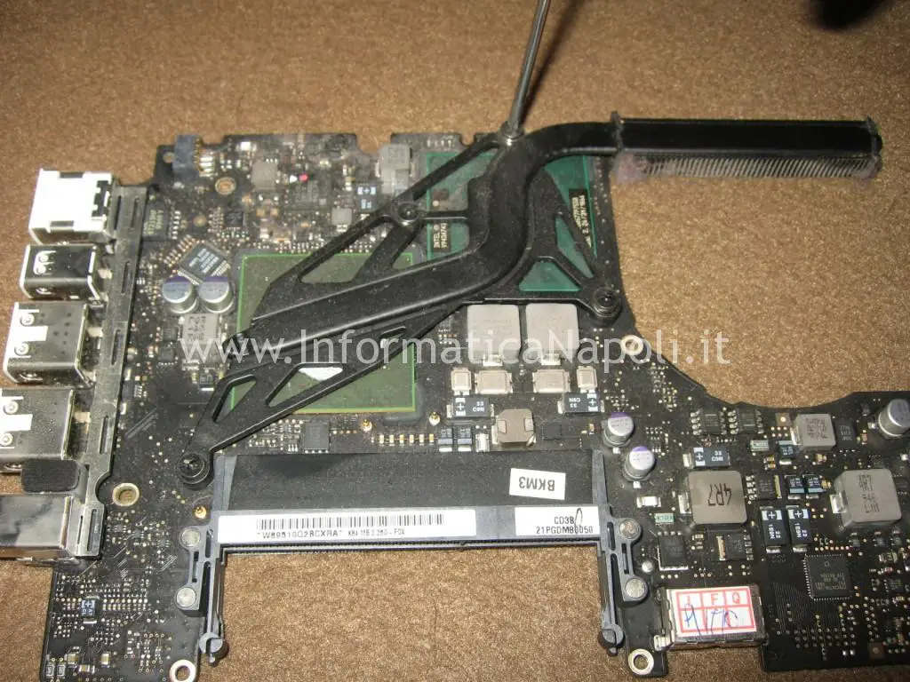 dissipatore nVidia GeForce 9400M Apple MacBook A1342 13.3 EMC 2350