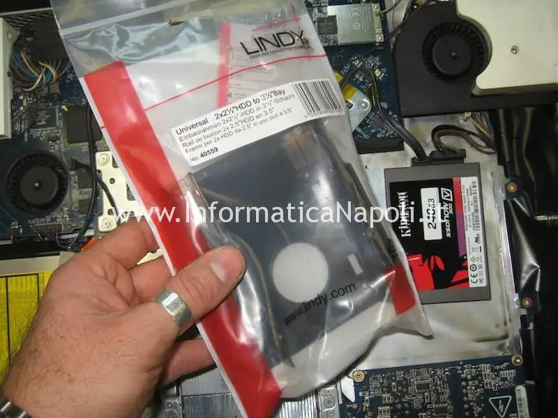 Case 2.5 SSD kingston iMac 20 EMC 2105 vintage