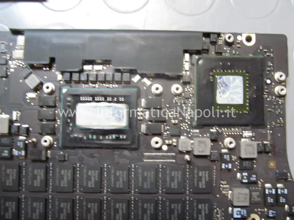 chip video MacBook Pro 15 retina A1398 EMC 2512 2012 nVidia N13P-GT-W-A2 GeForce GT 650M