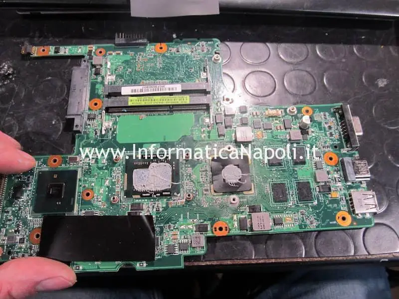 riparazione scheda madre Asus U35J nVidia GeForce 310M 