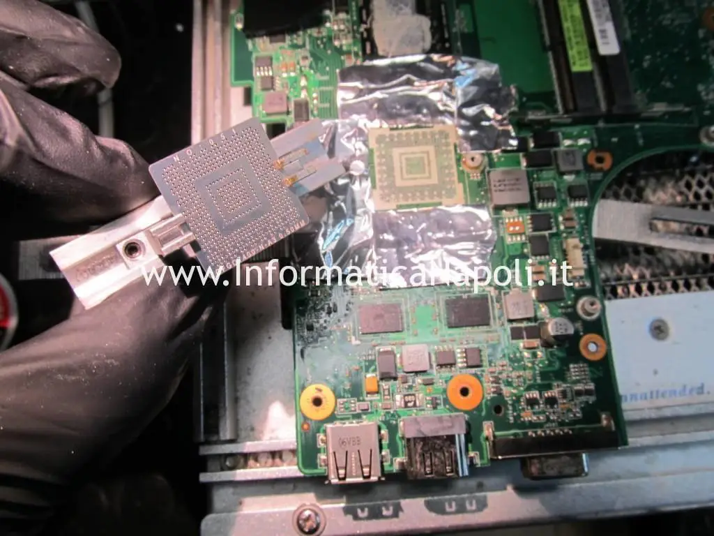 problema schermo nero Asus U35J nVidia GeForce 310M non si avvia