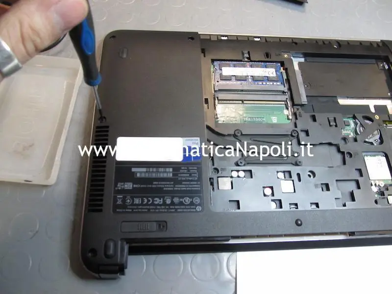 Smontare riparare HP ProBook 440 G3