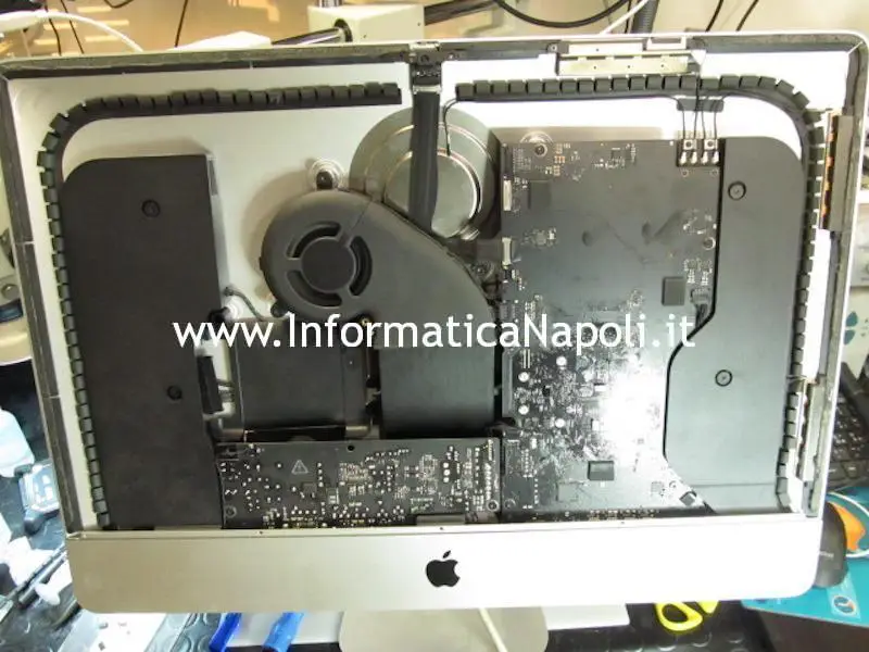 scheda logica apple iMac a1418 21.5 riparata funzionante | assistenza apple