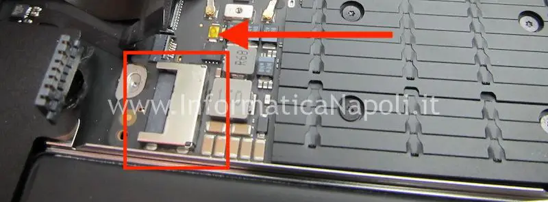 disattivare batteria Apple MacBook Air retina 13 2020 A2179