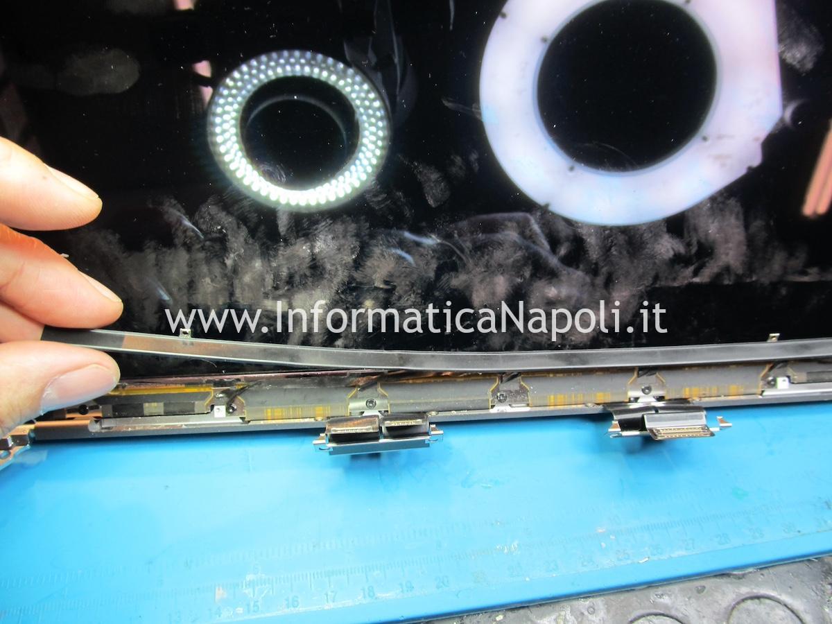 riparazione schermo nero lunetta display Apple MacBook Pro 16 2021 A2485 M2 A2780 bezel lunetta