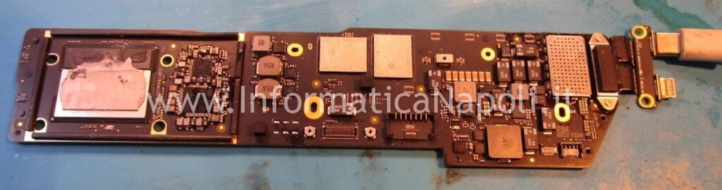 scheda logica Apple macbook air m1 A2337 2020 riparazione assistenza