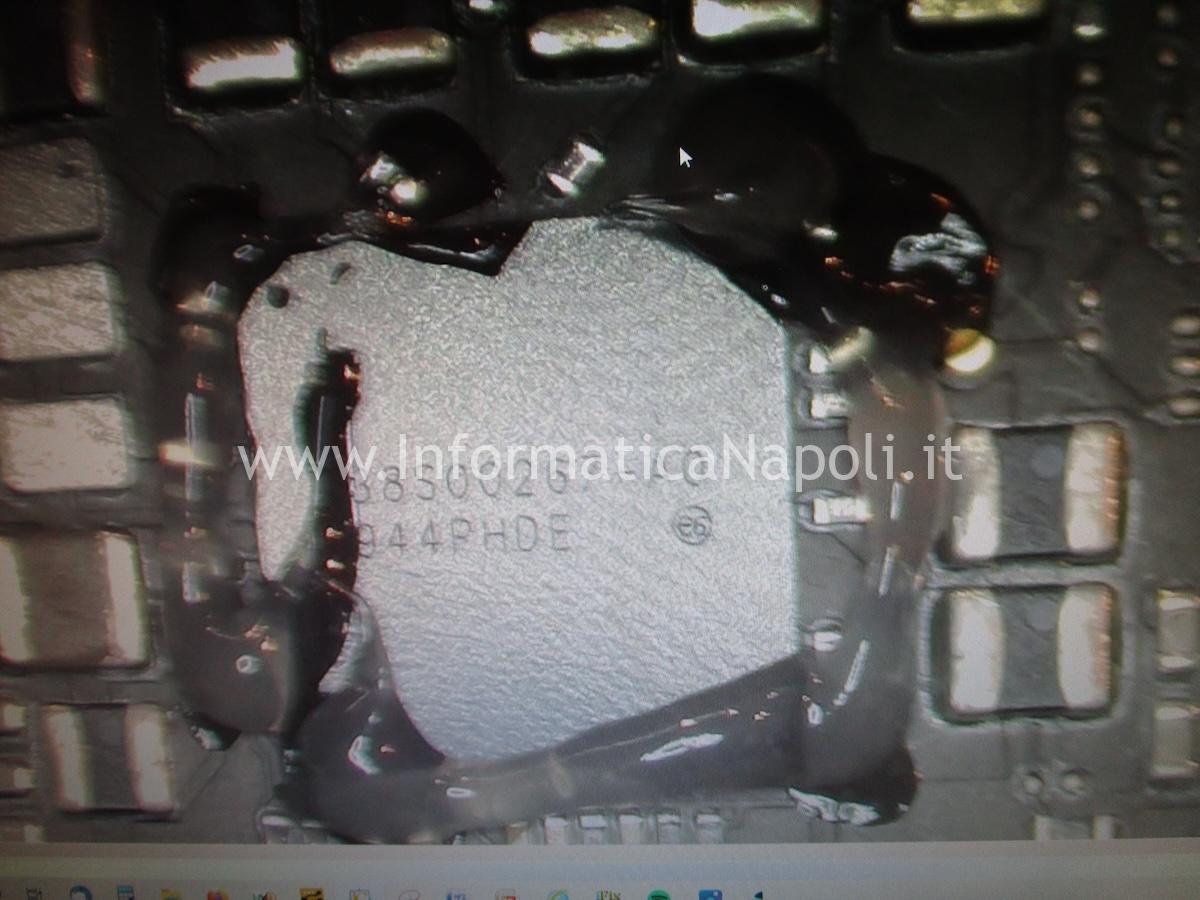 problema MacBook Pro 16 A2141 820-01700 non si accende sostituzione U7800 chip PMIC